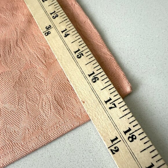 Set of 8 Vintage Damask Napkins 17x17" Square Floral Coral Warm Pink - Picture 6 of 7